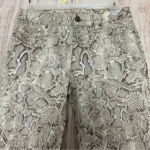 White House Black market Snake Print Skinny size 4P - Picture 2 of 10